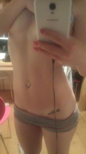 Abdomen Selfie Undergarment Stomach Waist Porn Pic Eporner