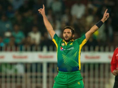 Afridi calls time on international career - Cricket365
