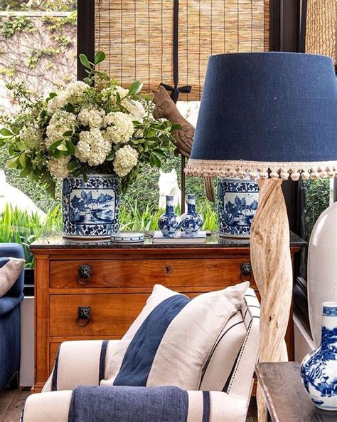 Affordable Blue And White Home Decor Ideas Best For Spring Time 24