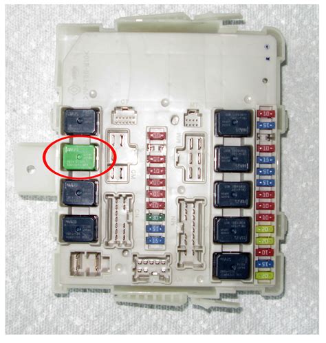 2001 mitsubishi diamante engine compartment fuse box. 2002 Nissan Xterra Fuse Box Diagram - Wiring Diagram Schemas