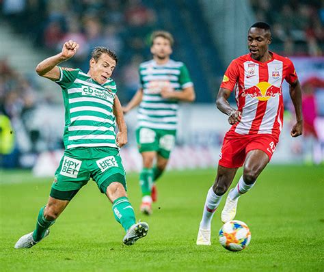 Прогнозы экспертов и капперов по футболу. Quoten Boost: Mit Top Quote auf Salzburg vs. Rapid wetten!