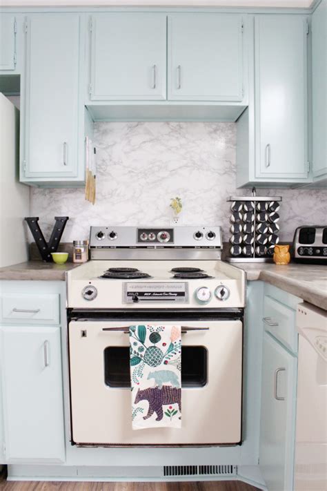 Painting kitchen cabinets the easy way tutorial. Paint Cabinets The Easy Way | A Joyful Riot