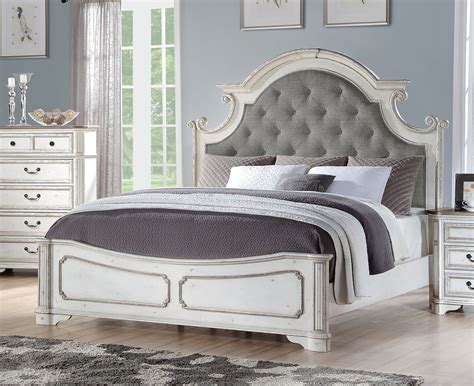 Best Master Furniture Kyle Antique White Queen Bed