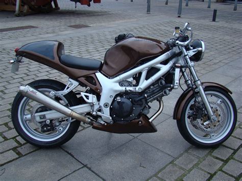 Tuollainen vekotin myynnissä tällä kertaa: sv650 cafe - Google Search | Cafe racer kits, Suzuki sv ...