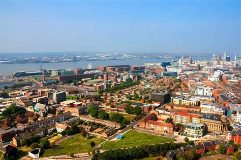 The inner city districts of vauxhall, everton, edge hill, kensington and toxteth mark the border with liverpool city centre which consists of the l1, l2 and l3 postal districts. BAFTA Nominee to host the Liverpool City Region Culture and Creativity Awards - The Guide Liverpool