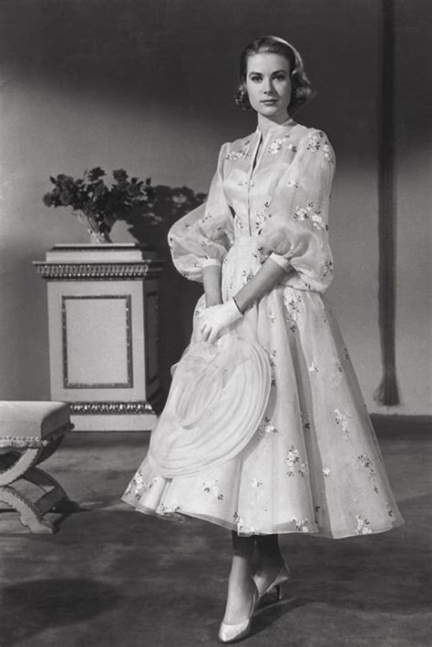 Pin By Osadia Quemada On Classic Hollywood Actors Grace Kelly Dresses