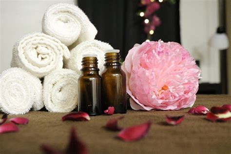 What Is Aromatherapy Massage Love Perfect Change