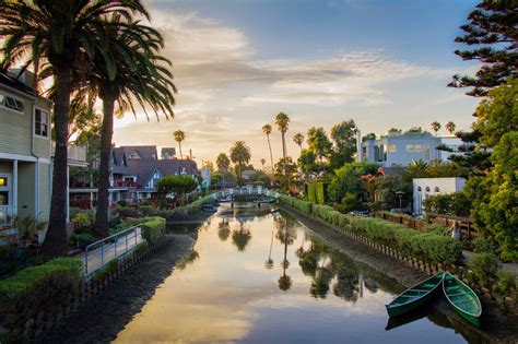 Long Way Home Venice Canals Of Los Angeles Venice Canals Canals Venice