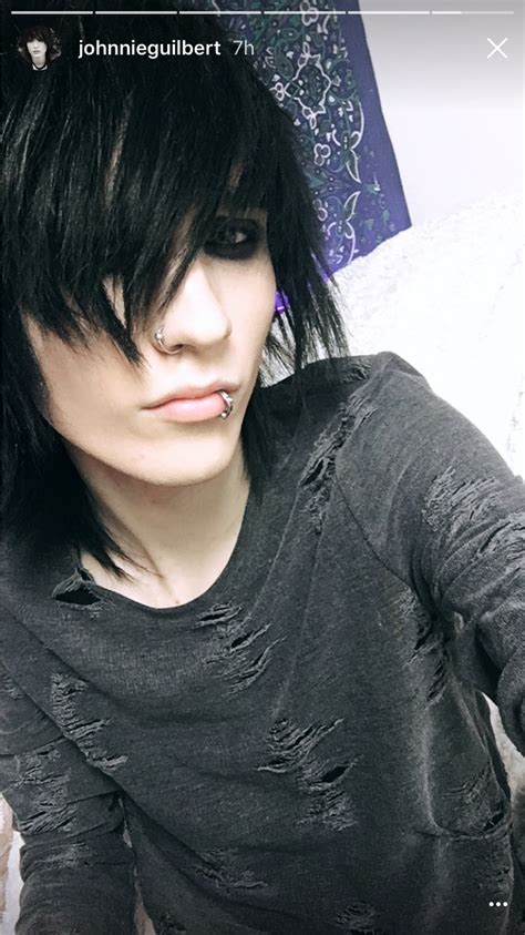Pin By Bee On Johnnie Guilbert Emo Guys Cute Emo Boys Hot Emo Boys