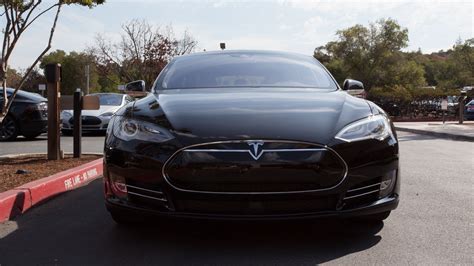 Tesla Just Transformed The Model S Into A Nearly Driverless Car — Quartz