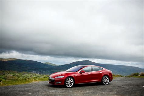 Find the latest tesla, inc. TESLA MOTORS Model S specs & photos - 2012, 2013, 2014 ...