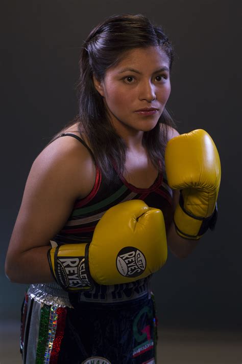 Img0376 2000×3000 Boxing Girl Boxer Boxing Gloves