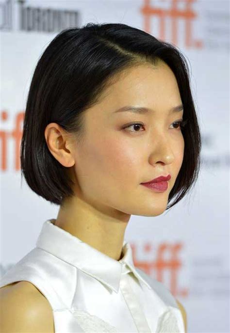 See 2020's hottest asian hairstyles that will inspire you do something different with your asian hair. 20 Short Haircuts for Asian Women