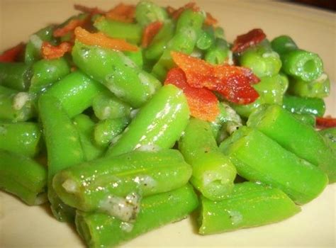 Add the chicken broth, chopped red pepper, salt and black pepper. Make and share this Bacon Ranch Green Beans recipe from ...