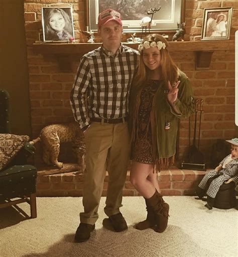 halloween couple costume forrest gump and jenny couples costumes couple halloween costumes