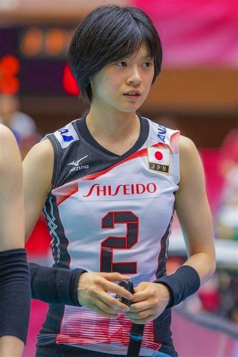 What is it バレーボール volleyball 乳首 nipples