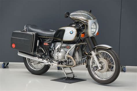 If you like my video please subscribe to my channel, like and share with your friends if you have any doubt. Sold: BMW R90S 900cc Motorcycle Auctions - Lot 9 - Shannons