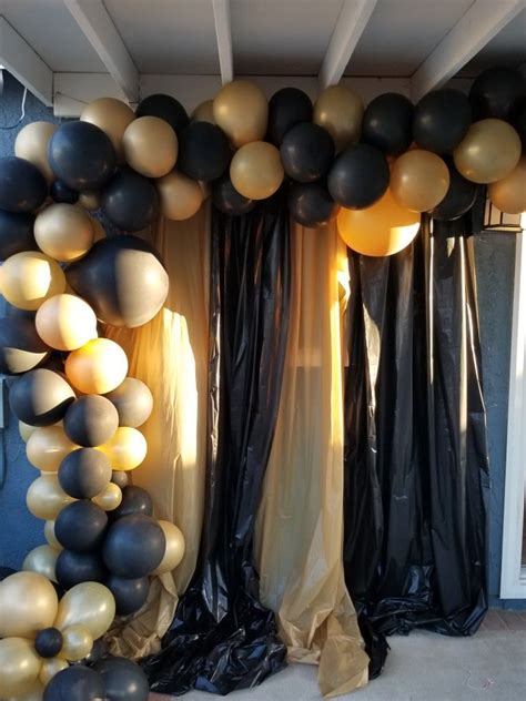 Large Black And Gold School Dance Decorations Ballon Decorations