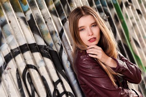 Model Woman Brunette Leather Jacket Girl Lipstick Wallpaper Coolwallpapersme