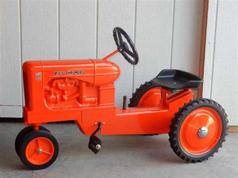 Allis Chalmers Ertl Model Wd 45 Pedal Tractor 50th