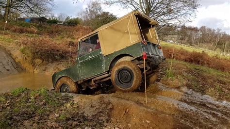 Off Road Trial Cvlrc Great Brickhill Series 1 Land Rover Youtube