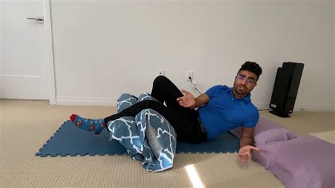 Knee Pain Best Sleeping Position Youtube