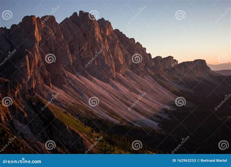 Dolomites Mountain Cliffs At Sunset Stock Image Image Of Montagnes