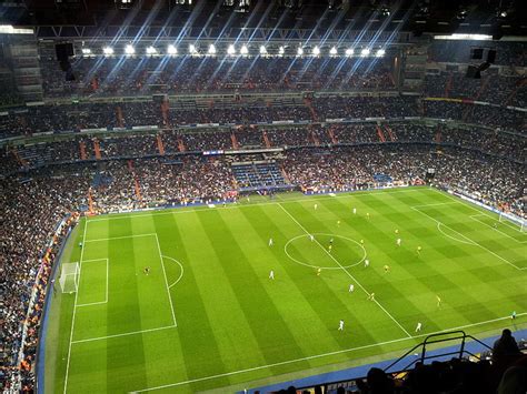 Written by stephen hurrell november 6, 2018. File:Santiago Bernabéu Stadium, Real Madrid - Borussia ...