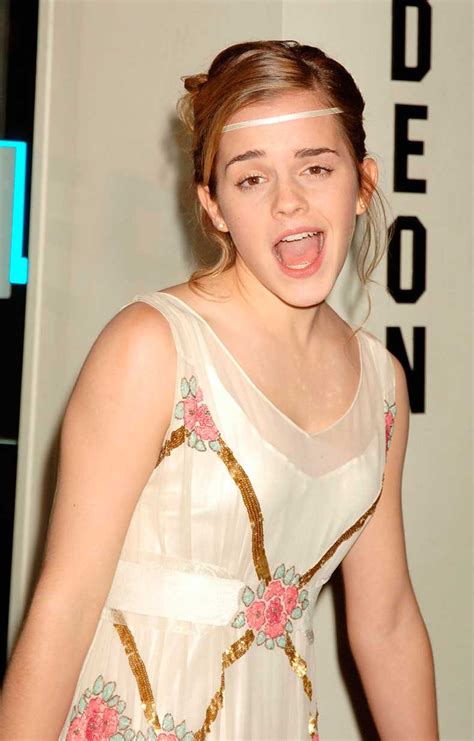 Mira A La Increible Emma Watson Crecer Frente A Nuestros Ojos Cut And Paste Blog De Moda