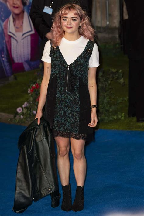 Maisie Williams Attends Mary Poppins Returns Premiere In London 1212