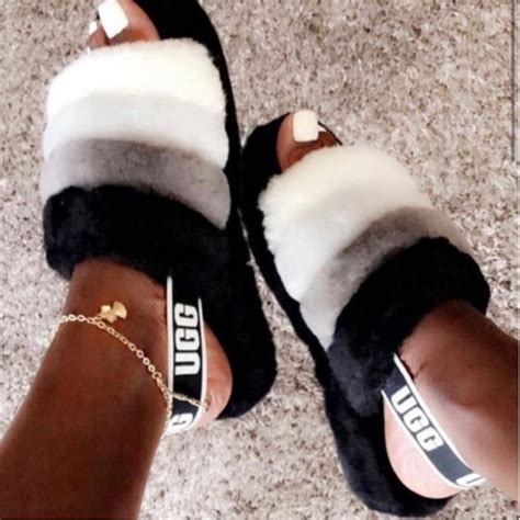 pin by glizzyglamourous on hŒ ugg slippers ugg boots cute uggs