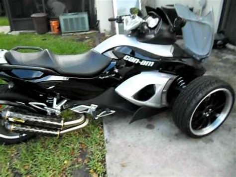 Both 20 wheels are the same spec: Jules Custom Spyder motorcycle w/ 18 inch rims and Artwork ...