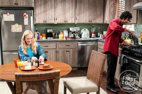 Big Bang Theory Sneak Peek Beth Behrs Gets Cozy With Raj
