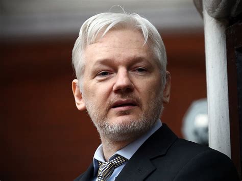 Julian Assange Sees Incredible Double Standard In Clinton Email Case