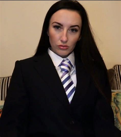 Sofia Smith Wearing A Tie Under Her Black Suit In 2023 Sophia Smith