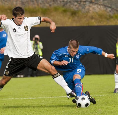 Instructions for steam & epic games. Fussball: Blamage auf Island - Deutschland verpasst U21-EM ...