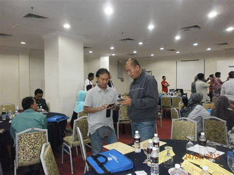 Karena itu, dengan segala upaya dari pemerintah dan segala yang ada di indonesia integrasi nasional harus tetap dilakukan sepanjang waktu. KRT TMN PUTRA PRIMA FASA 2A: Kursus 'TOT' Rukun Tetangga