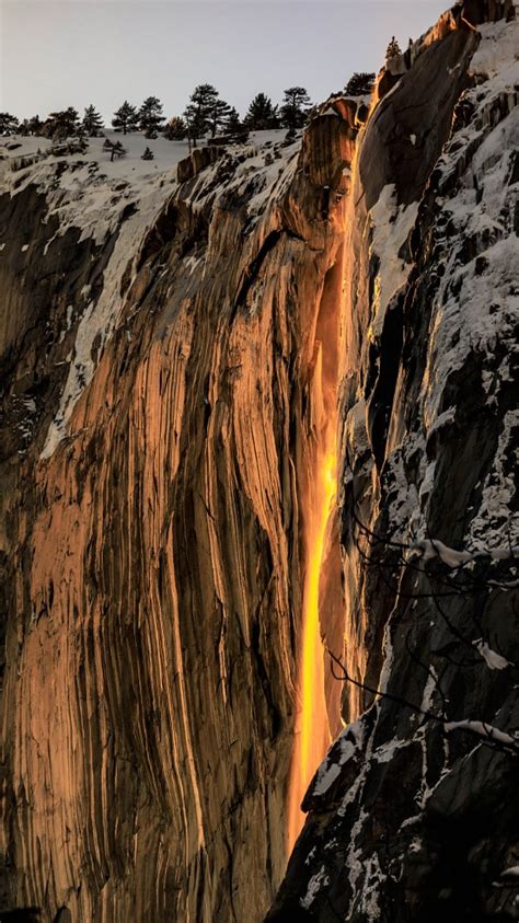 Horsetail Falls Yosemite Firefall By Salmanlv Ephotozine