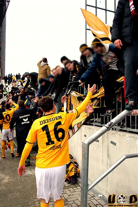 Make social videos in an instant: 16/17 - 20 - FC St. Pauli vs. SG Dynamo Dresden - ULTRAS ...
