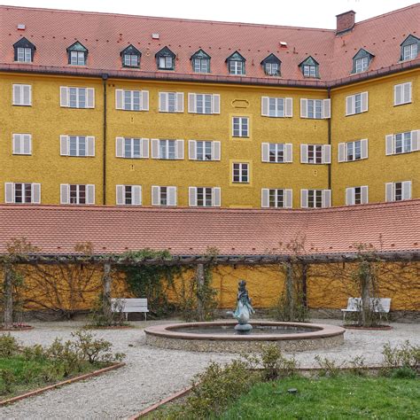 Lodge gmbh · barer str. munich | germany | münchen | deutschland | moosach ...