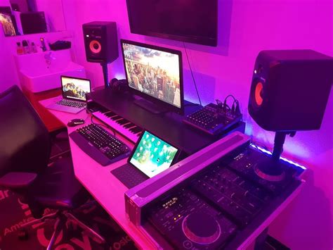 My gaming/music battlestation! | Studio setup, Computer setup, Dj setup ...