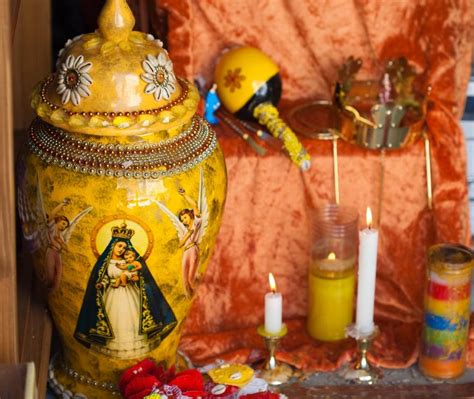 What Is Santería Guide To Its Practices And Beliefs Lovetoknow