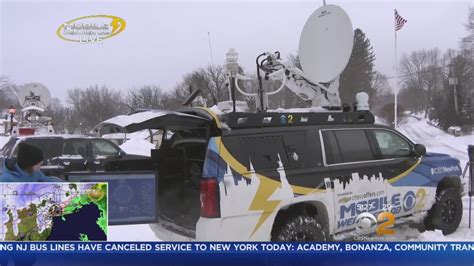 Mobile Weather Lab Braves The Elements In Sparta Nj Youtube