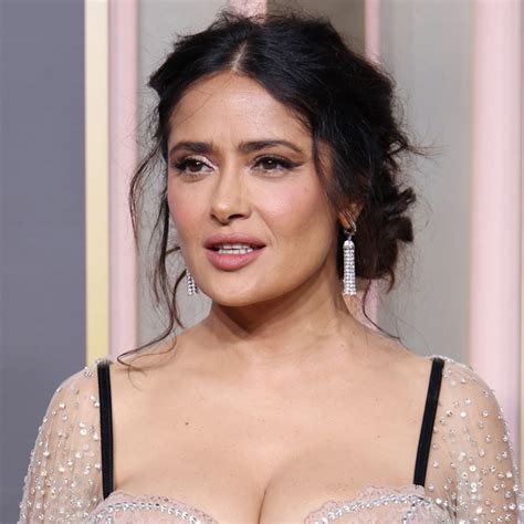 When Salma Hayek Wore A Lacy Black Lingerie That Made Her B Bs Pop Out Put Her Voluptuous Cl