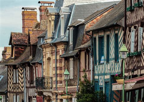 ~ Beaumont En Auge ~ Foto And Bild France World Historisch Bilder Auf