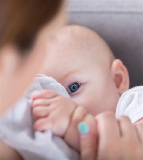 Some parents like doing a bath in the evening, about an hour after feeding but before putting baby down for the night, because the warm water can help the baby feel drowsy and ready to settle down to sleep. 7 Tips To Prevent Baby Biting Nipple During Breastfeeding