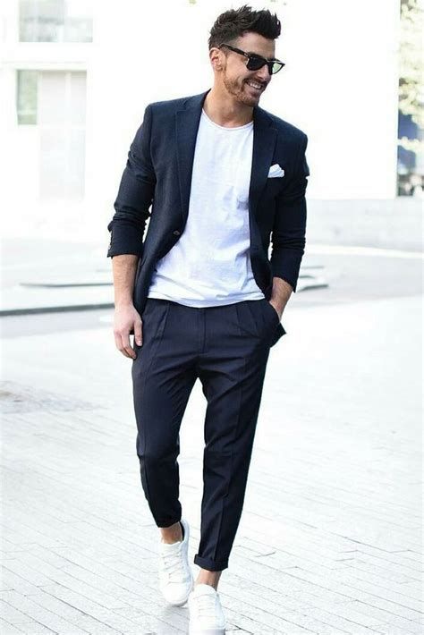 42 Sophisticated Semi Formal Outfit Ideas For Men With White Sneakers