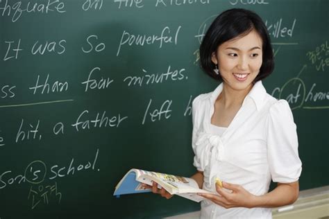 What Is The Best Degree To Become A High School English Teacher