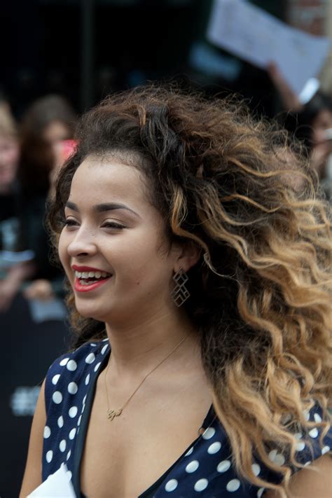 Ella Eyre Wikipedia