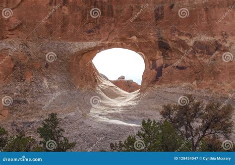 Tunnel Arch At Arches National Park In Utah Stock Image Image Of Path